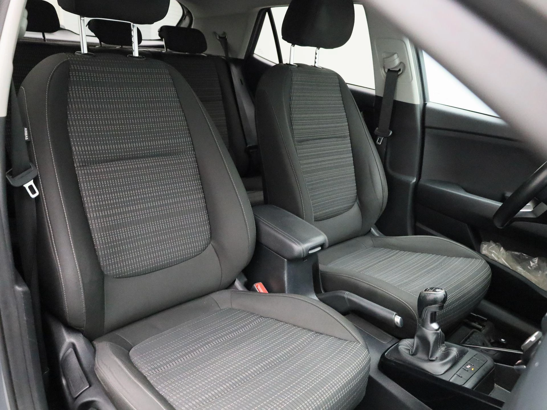 Kia-Stonic-image-31