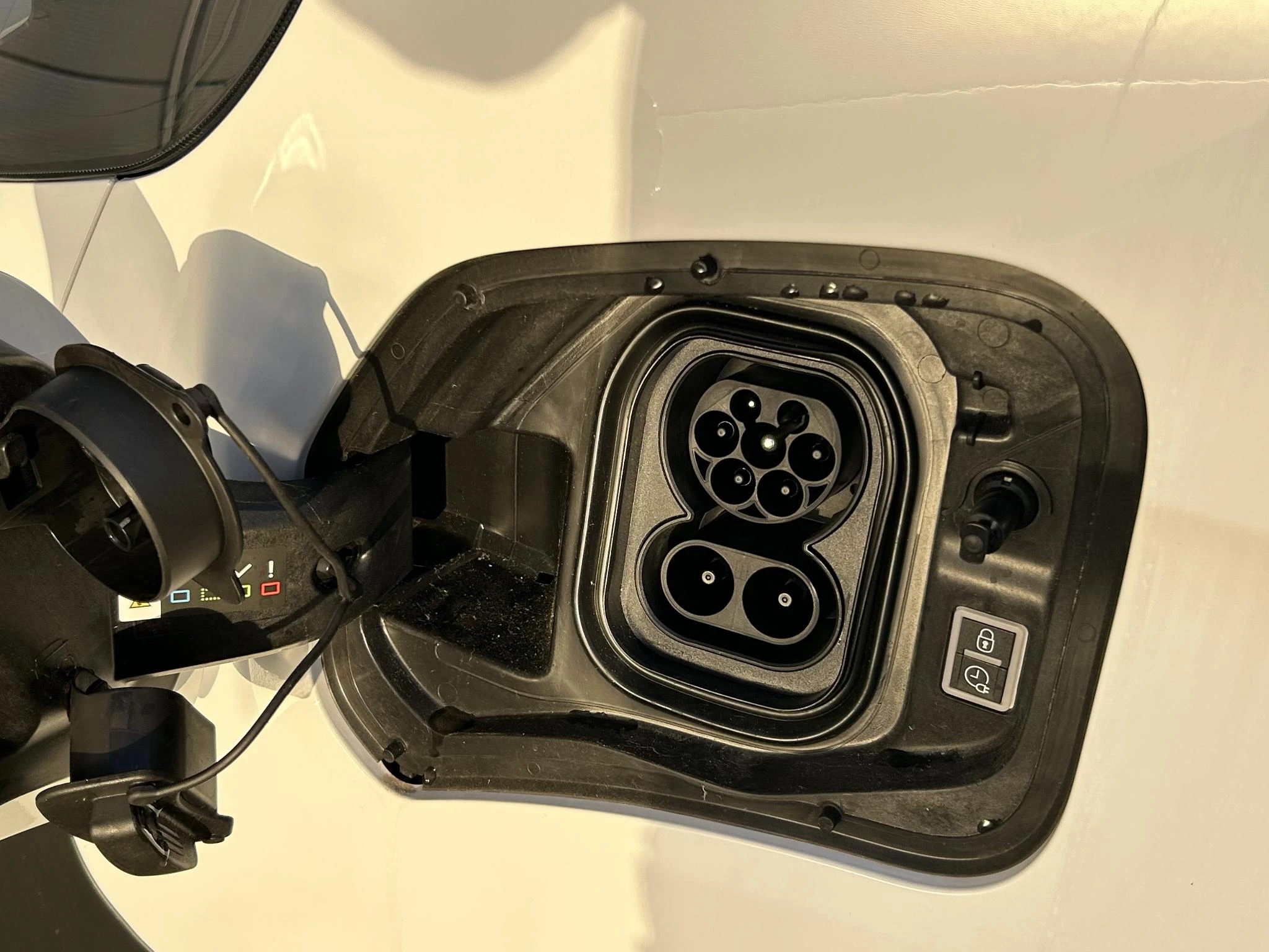 Peugeot-e-Expert-image-21