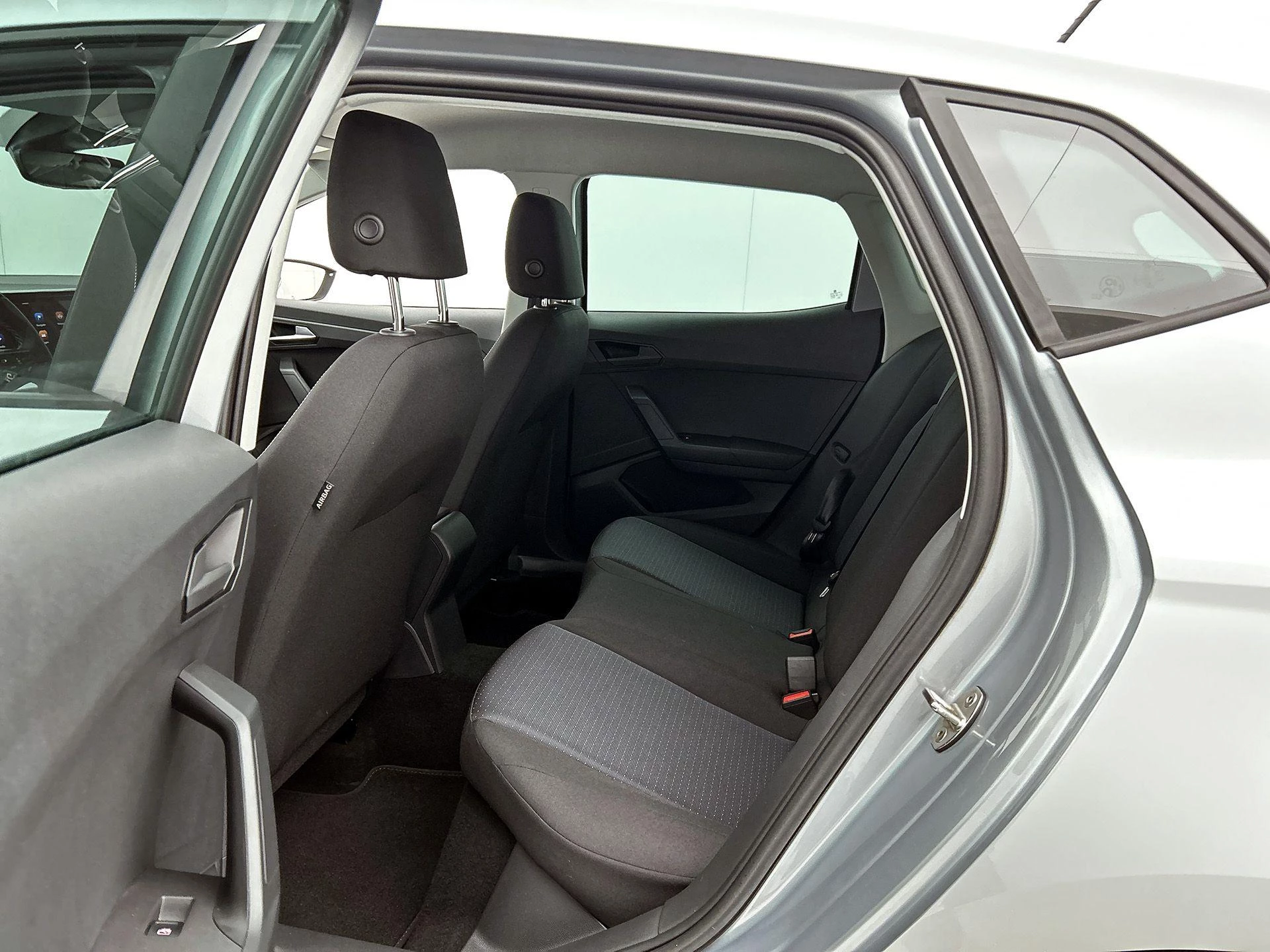 SEAT-Ibiza-image-25