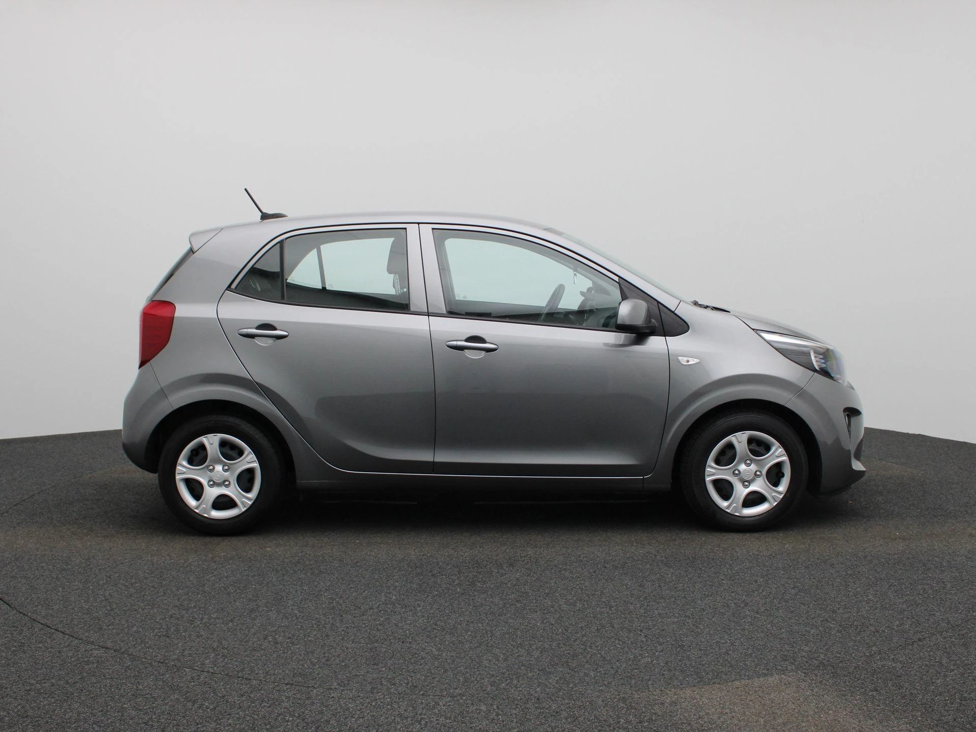 Kia-Picanto-image-5