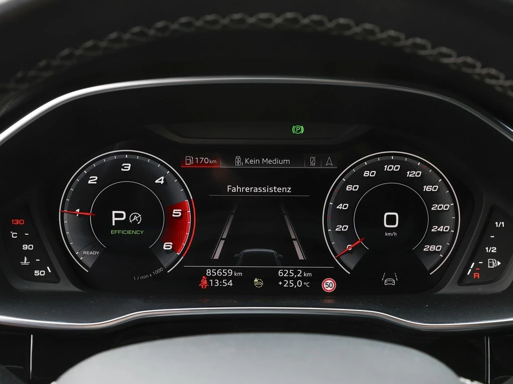 Audi-Q3-image-16