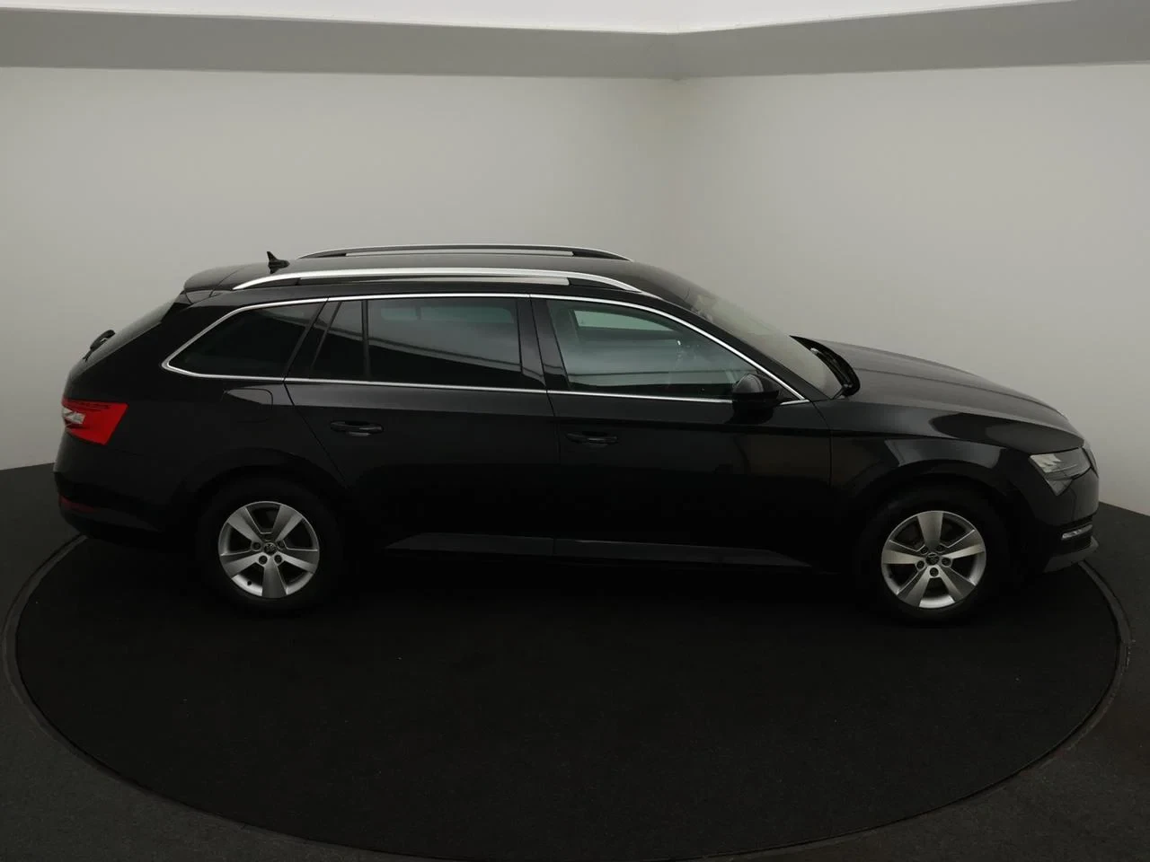 Škoda-Superb-image-15