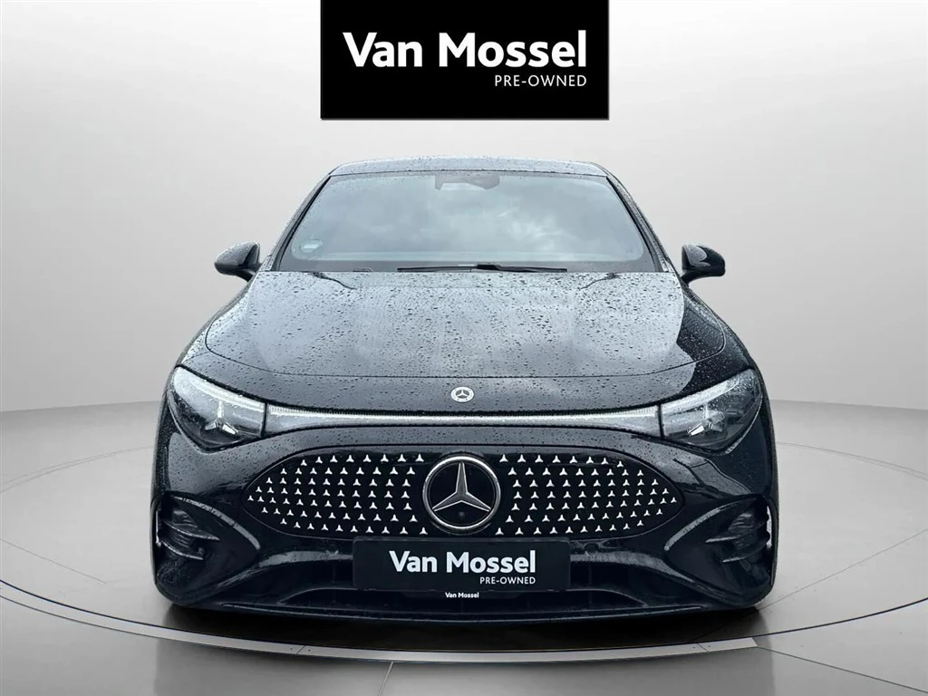 Mercedes-Benz-CLA-image-1