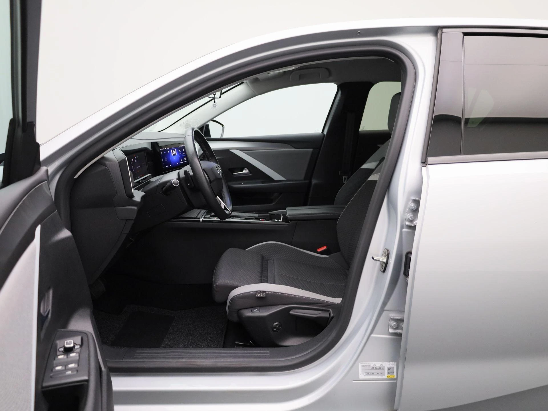 Opel-Astra-image-8
