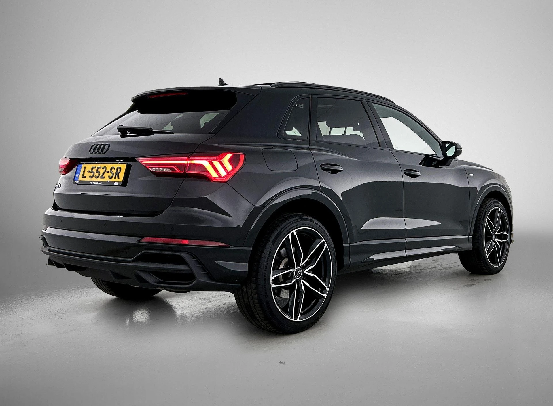 Audi Q3 45 TFSI e S edition 245 PK