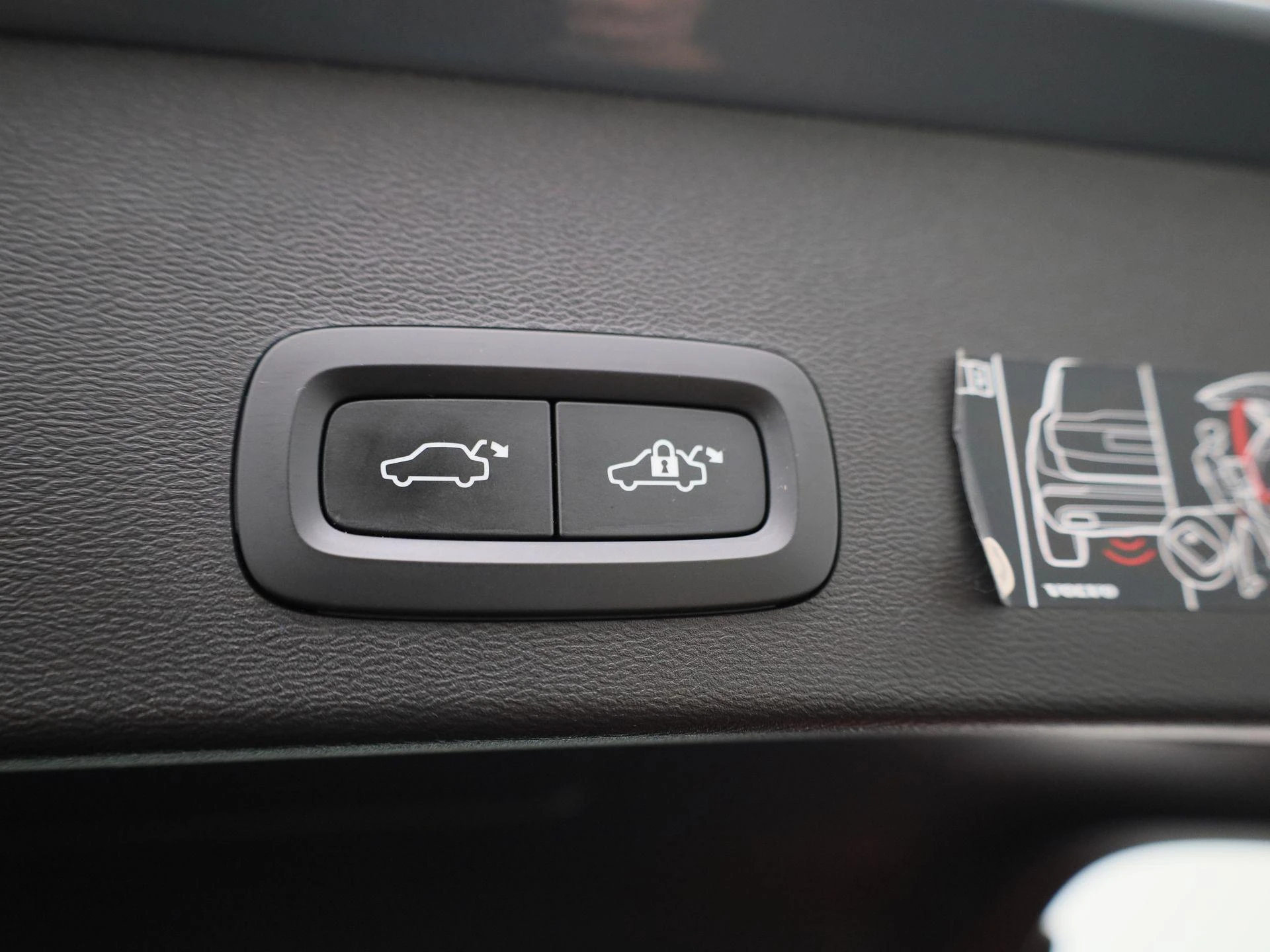 Volvo-XC40-image-11