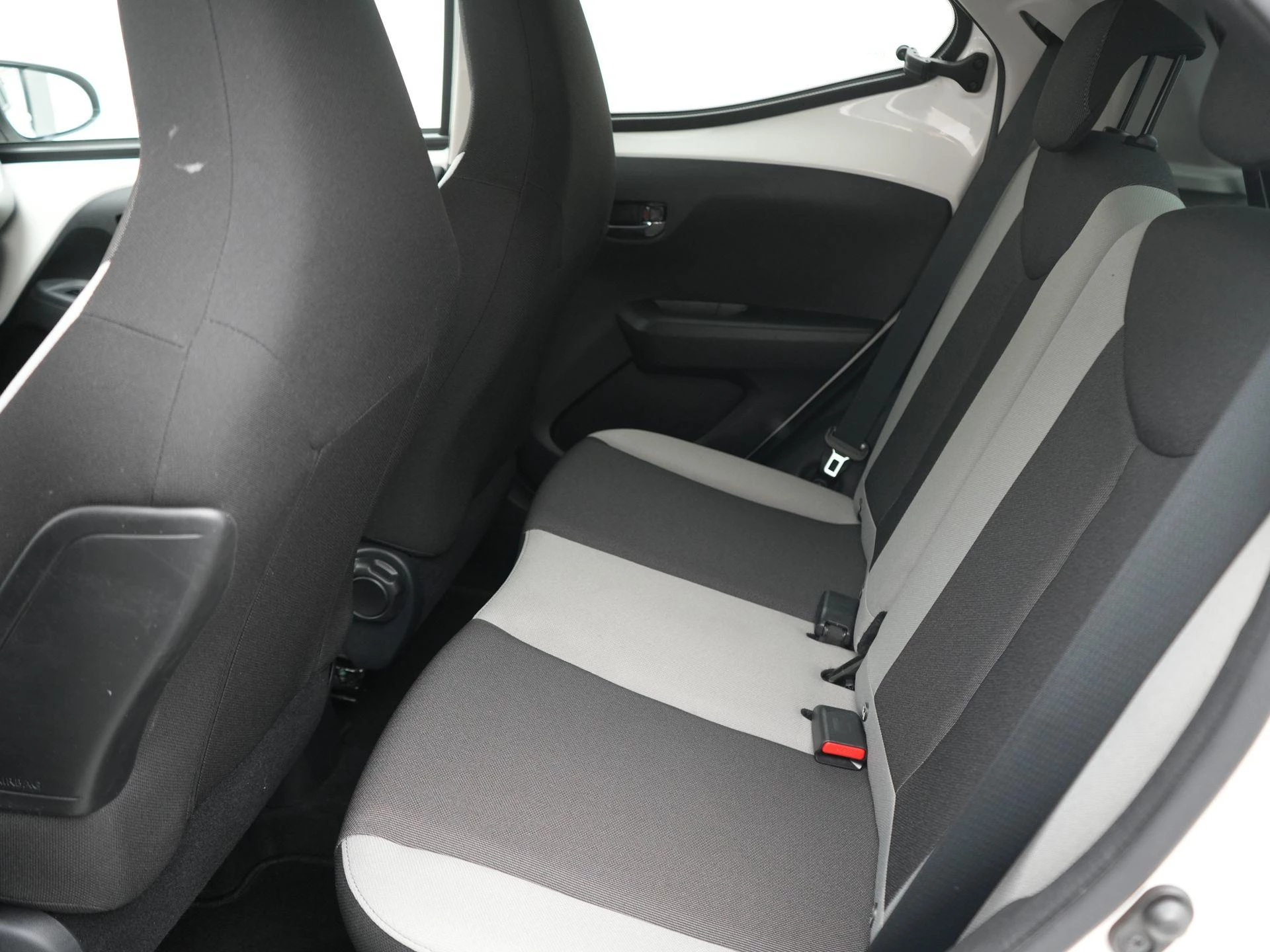 Toyota Aygo 1.0 VVT-i x-sport