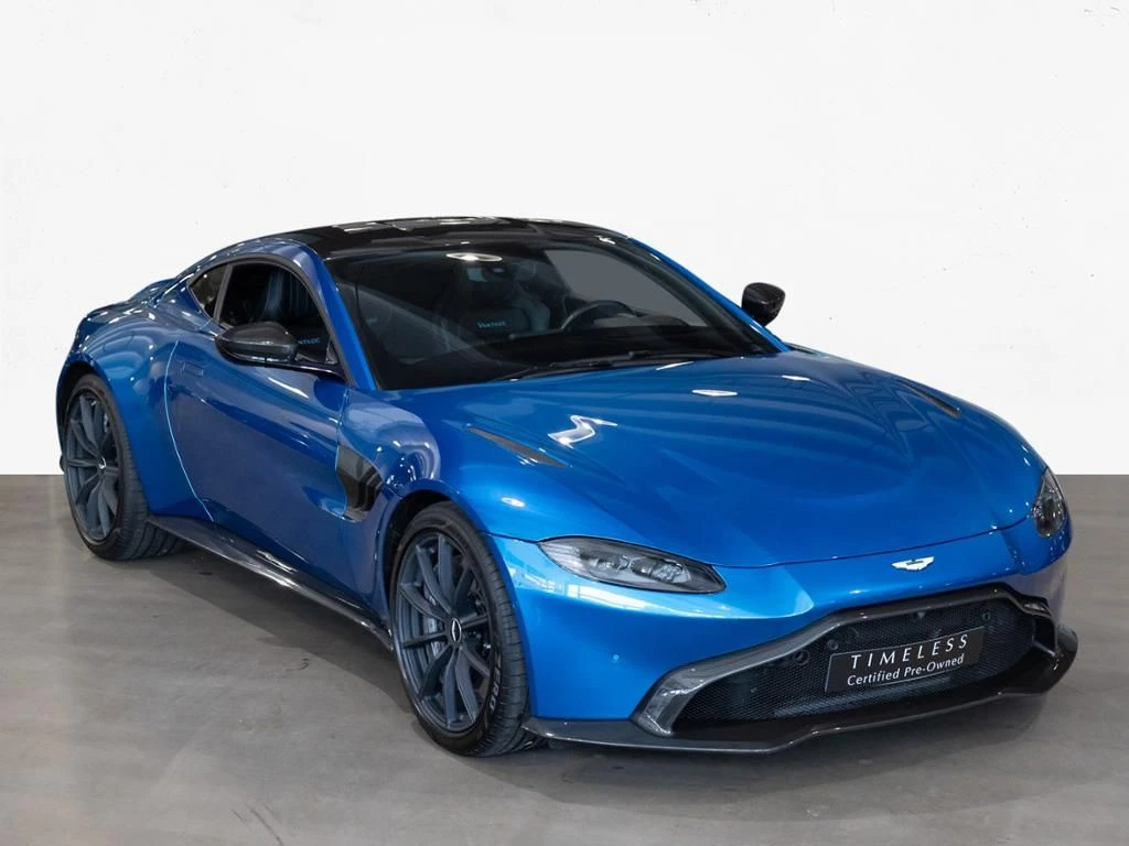 Aston Martin-V8 Vantage-image-21