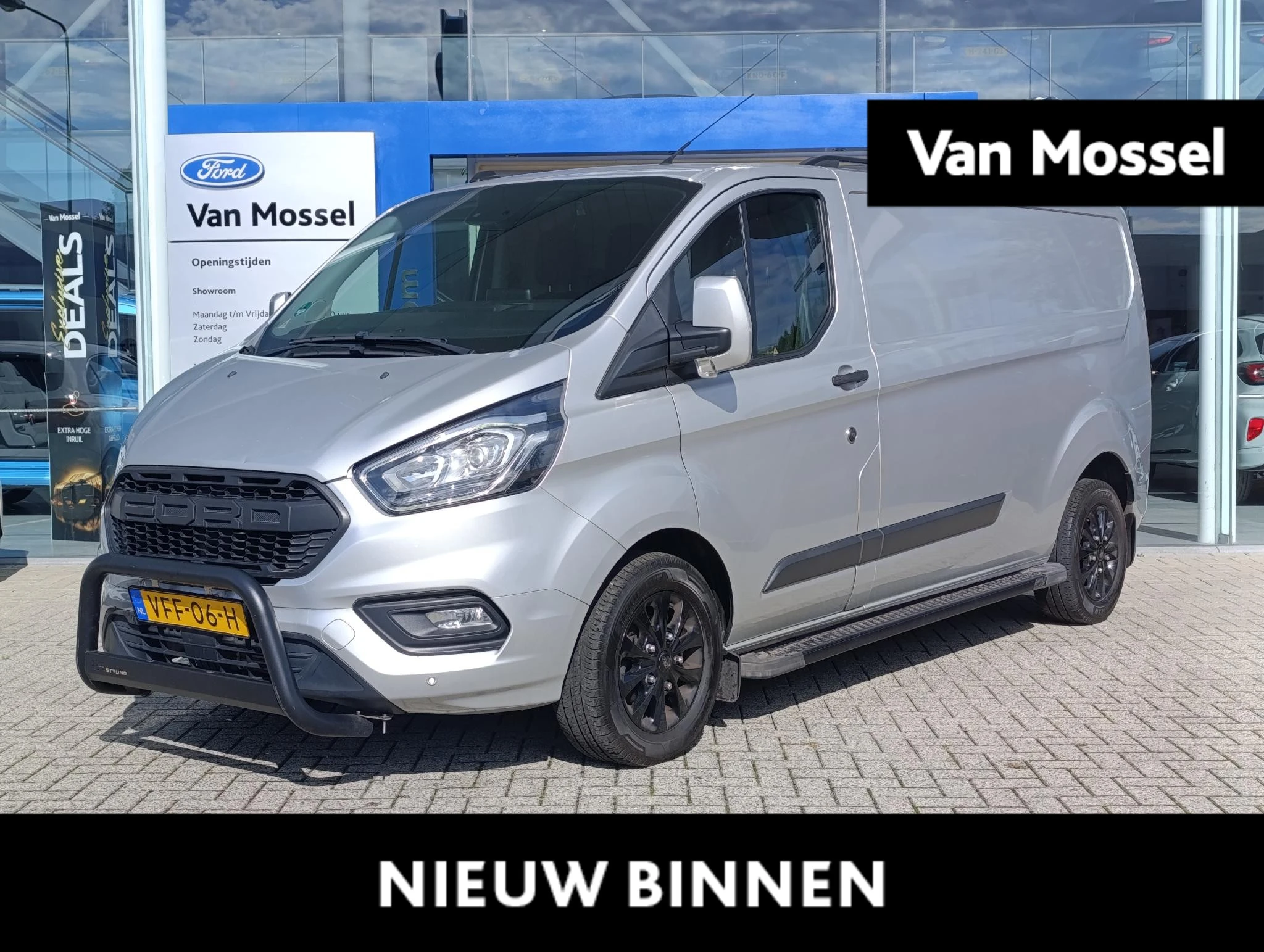Ford-Transit Custom-image-0