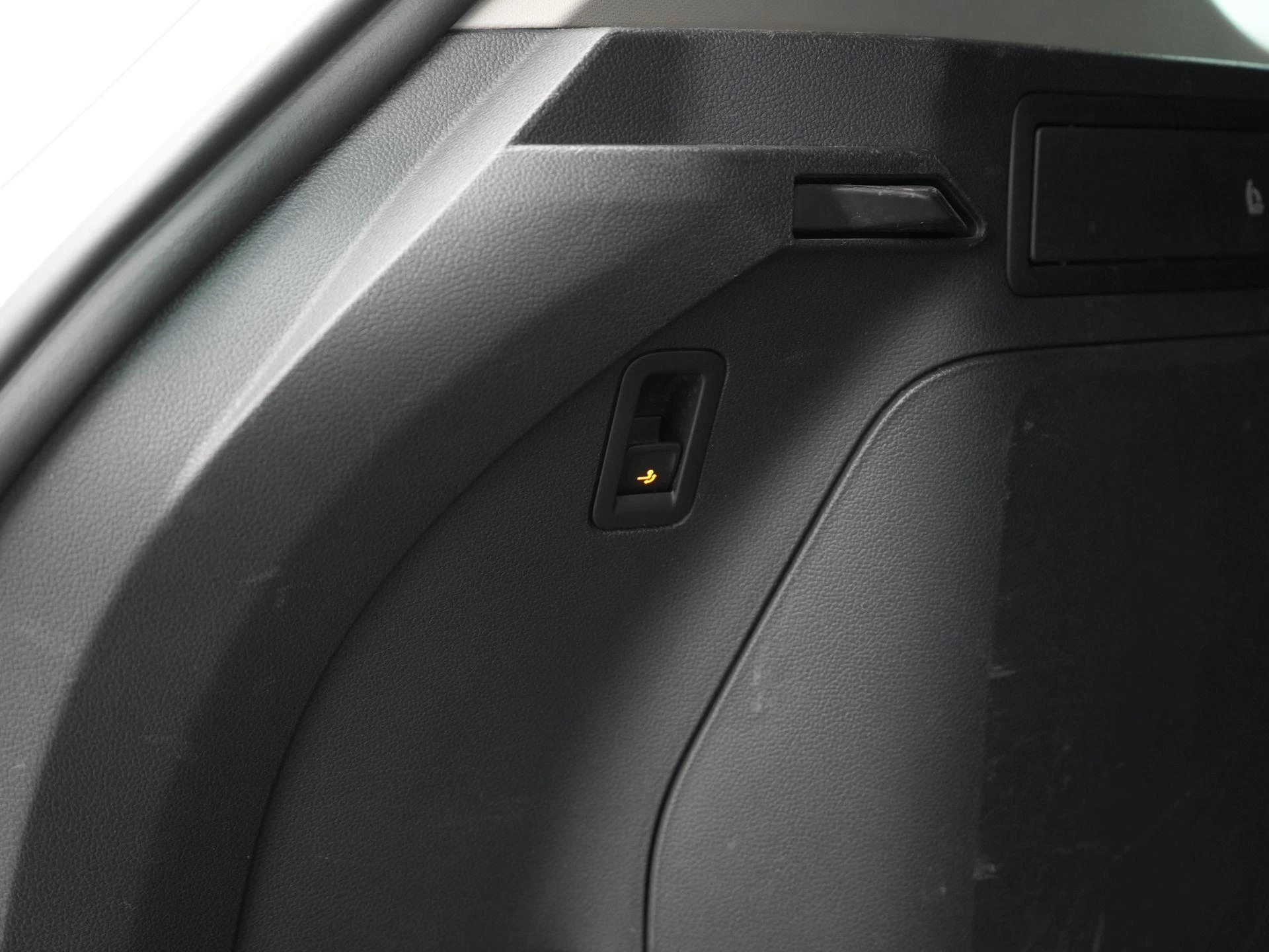 Volkswagen-Tiguan-image-43