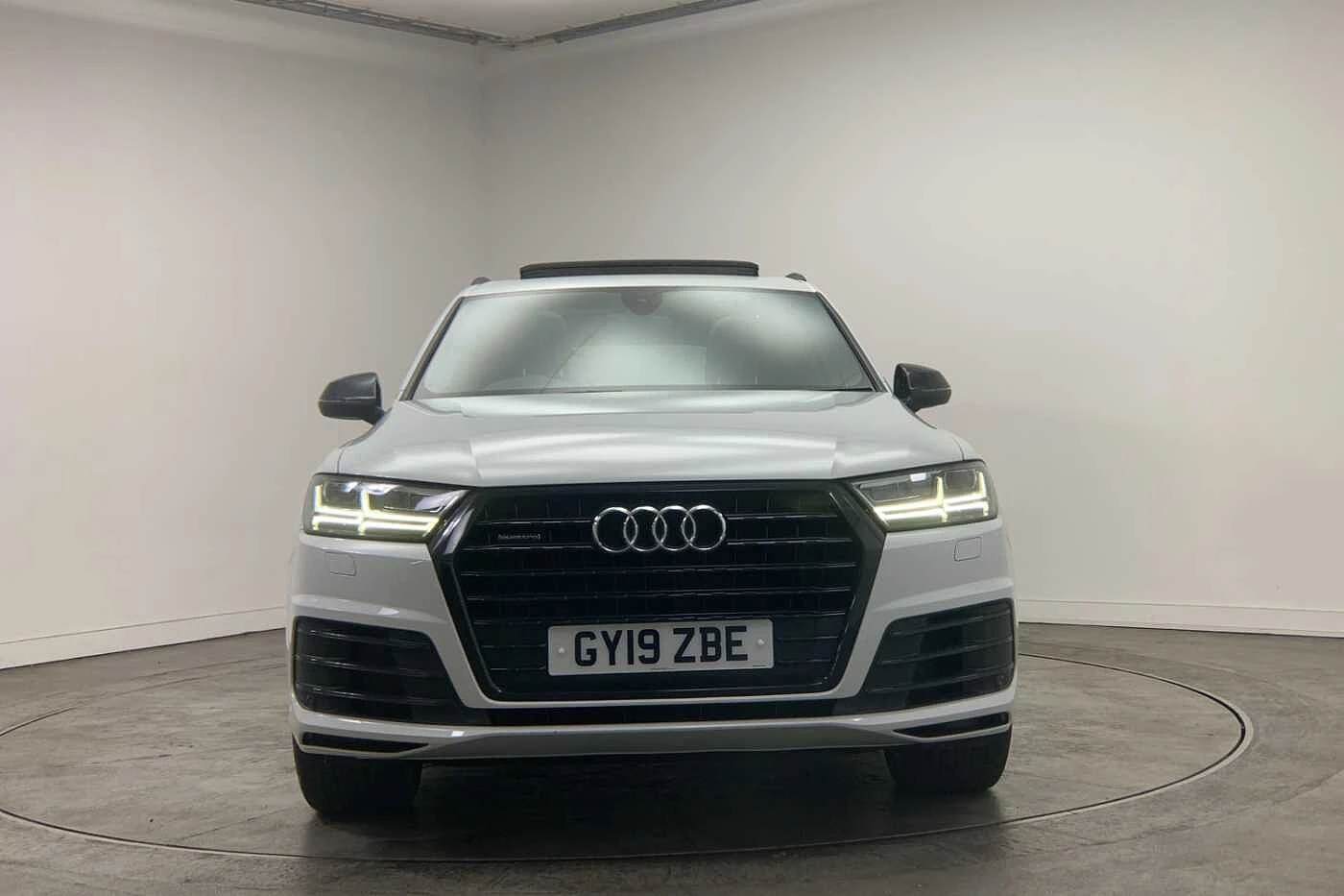 Audi-Q7-image-6