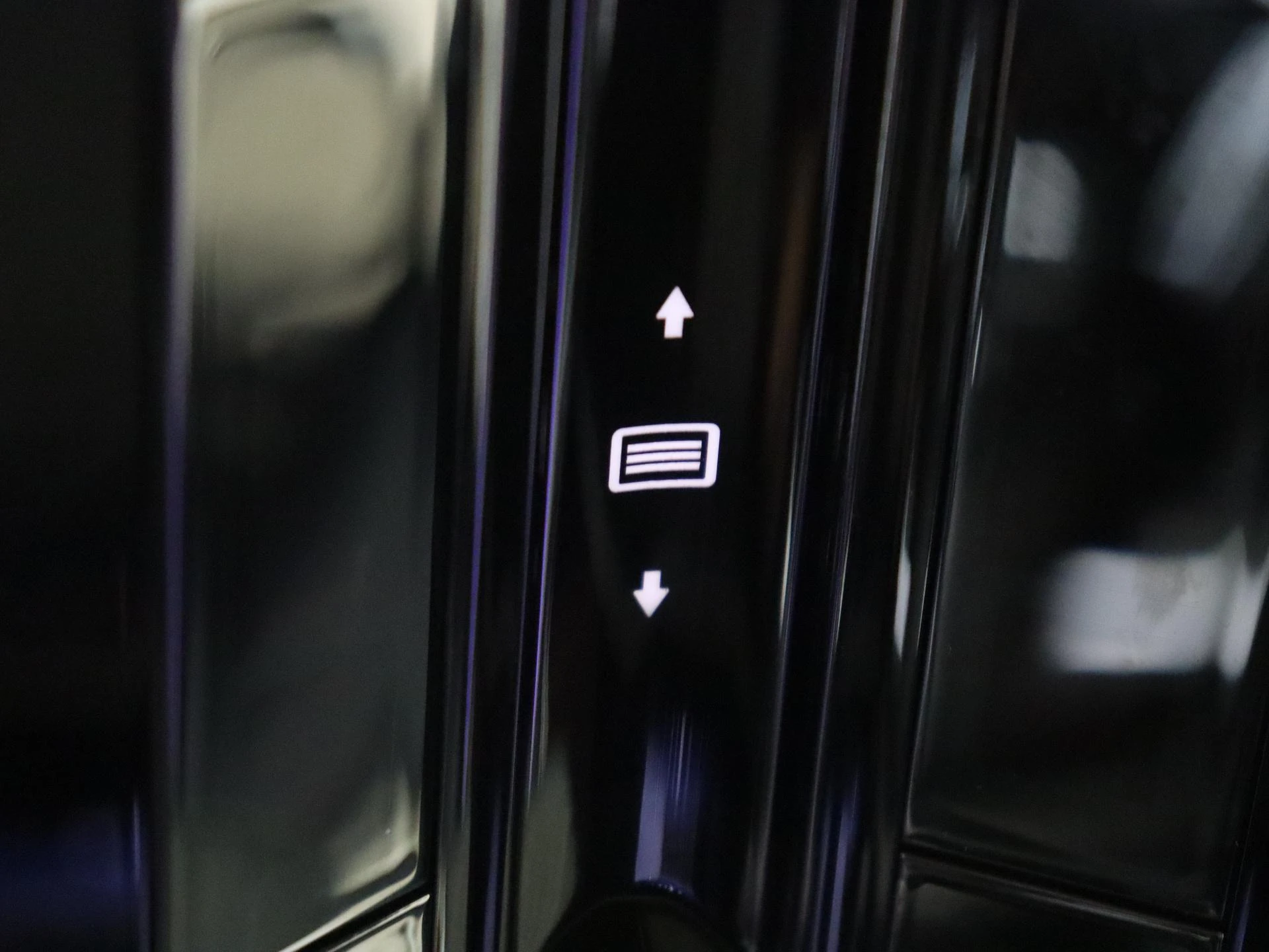 Mercedes-Benz-E-Klasse-image-23