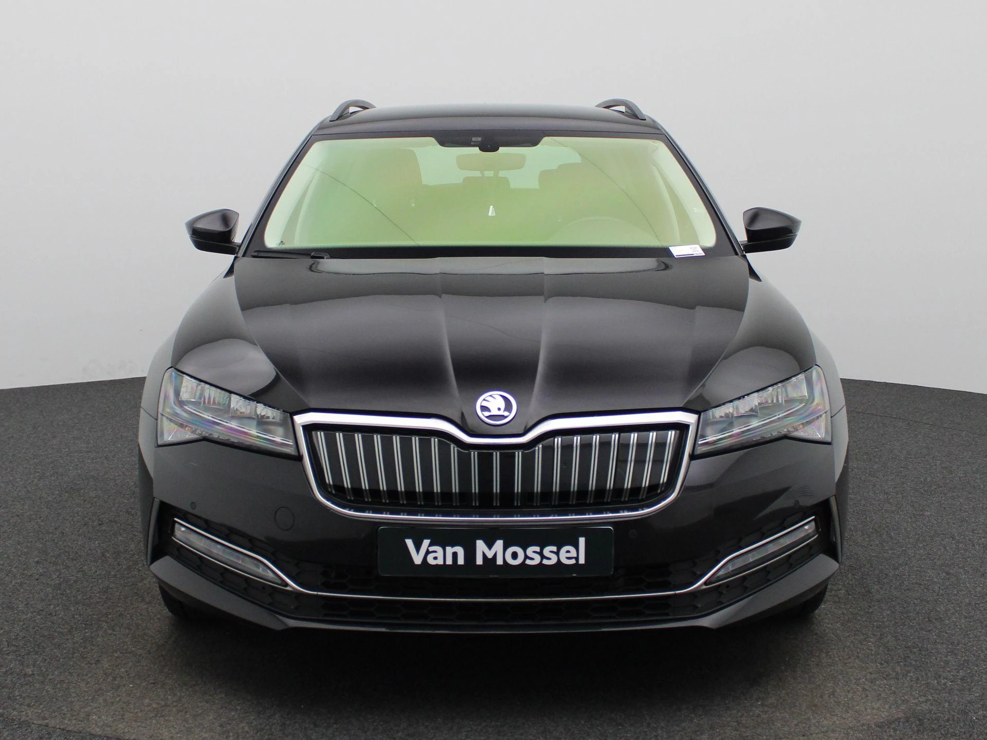 Škoda Superb 1.4 TSI iV Business Edition