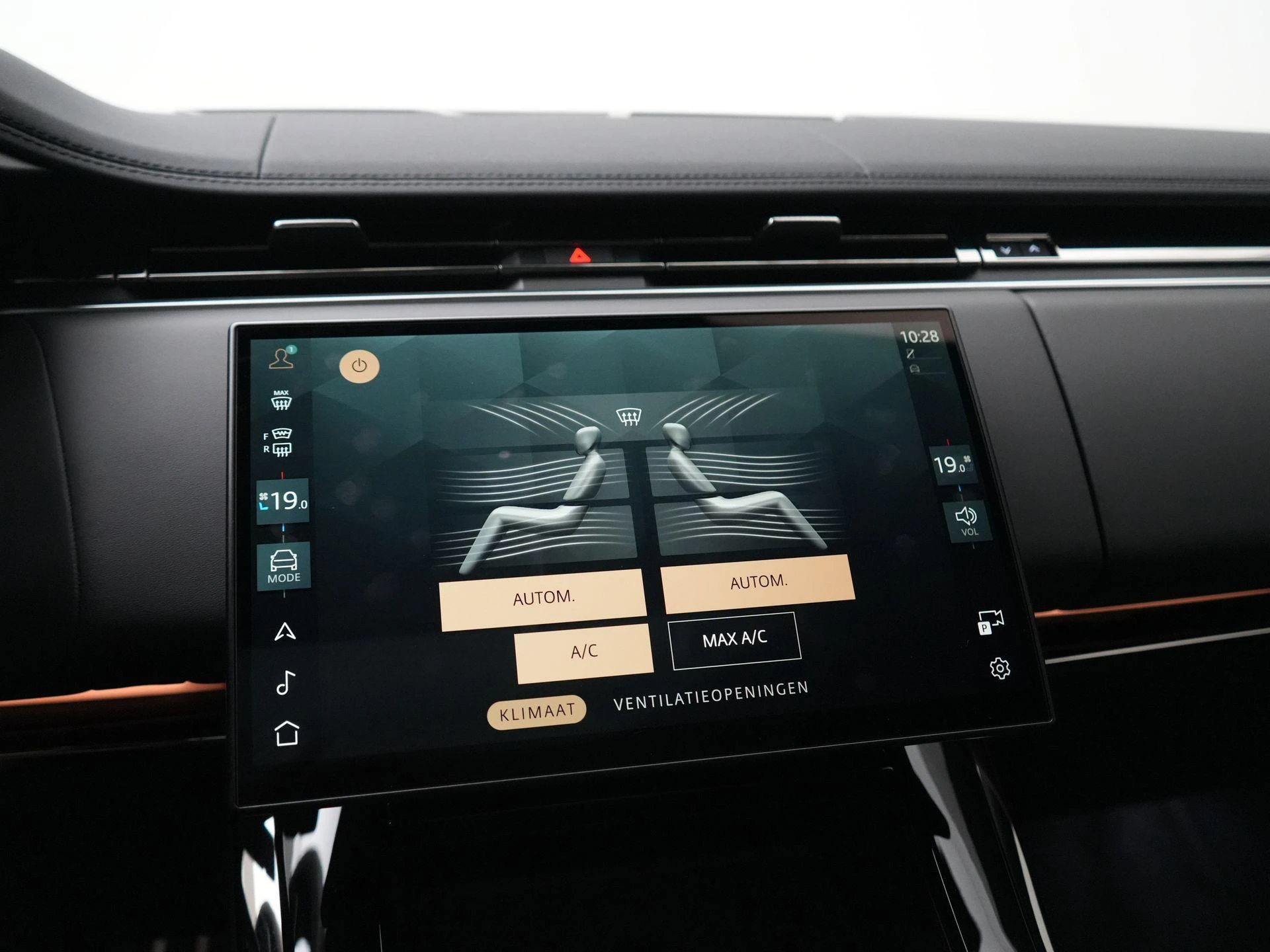 Land Rover-Range Rover Sport-image-32