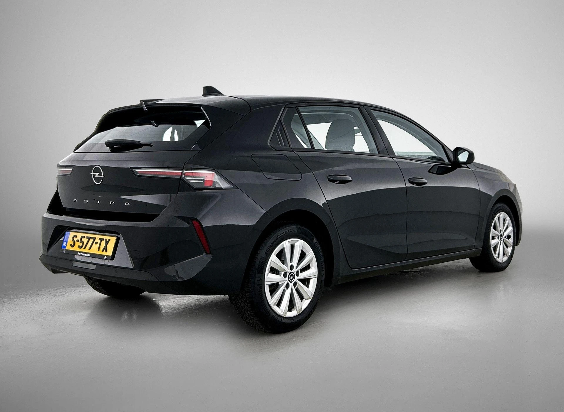 Opel-Astra-image-3
