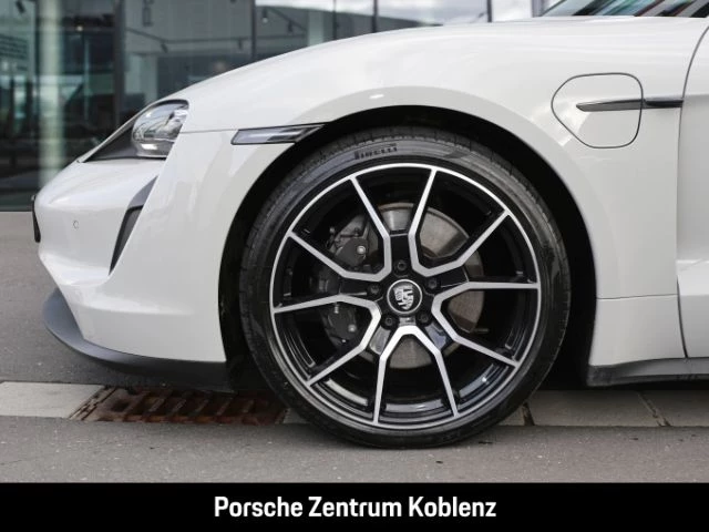 Porsche Taycan Sport Turismo s