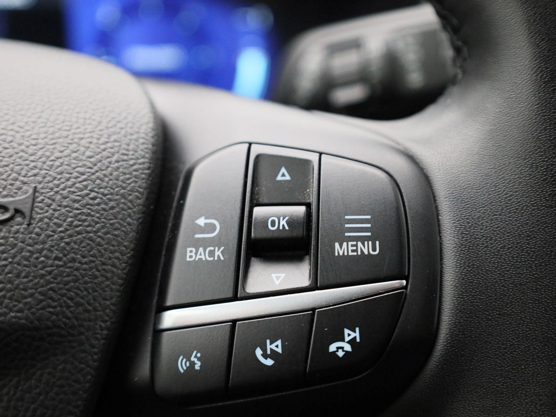 Ford-Kuga-image-23