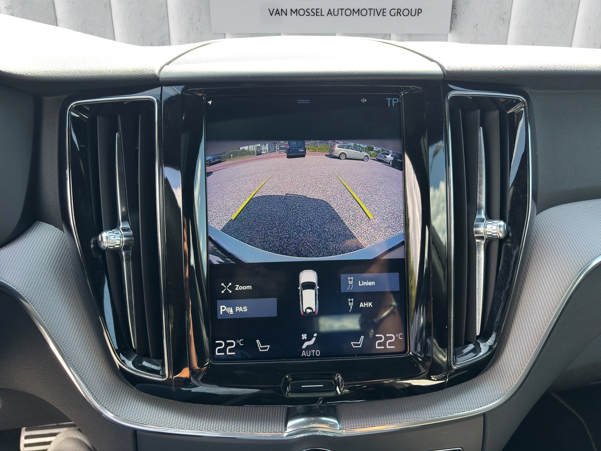 Volvo XC60 T5 AWD R-Design