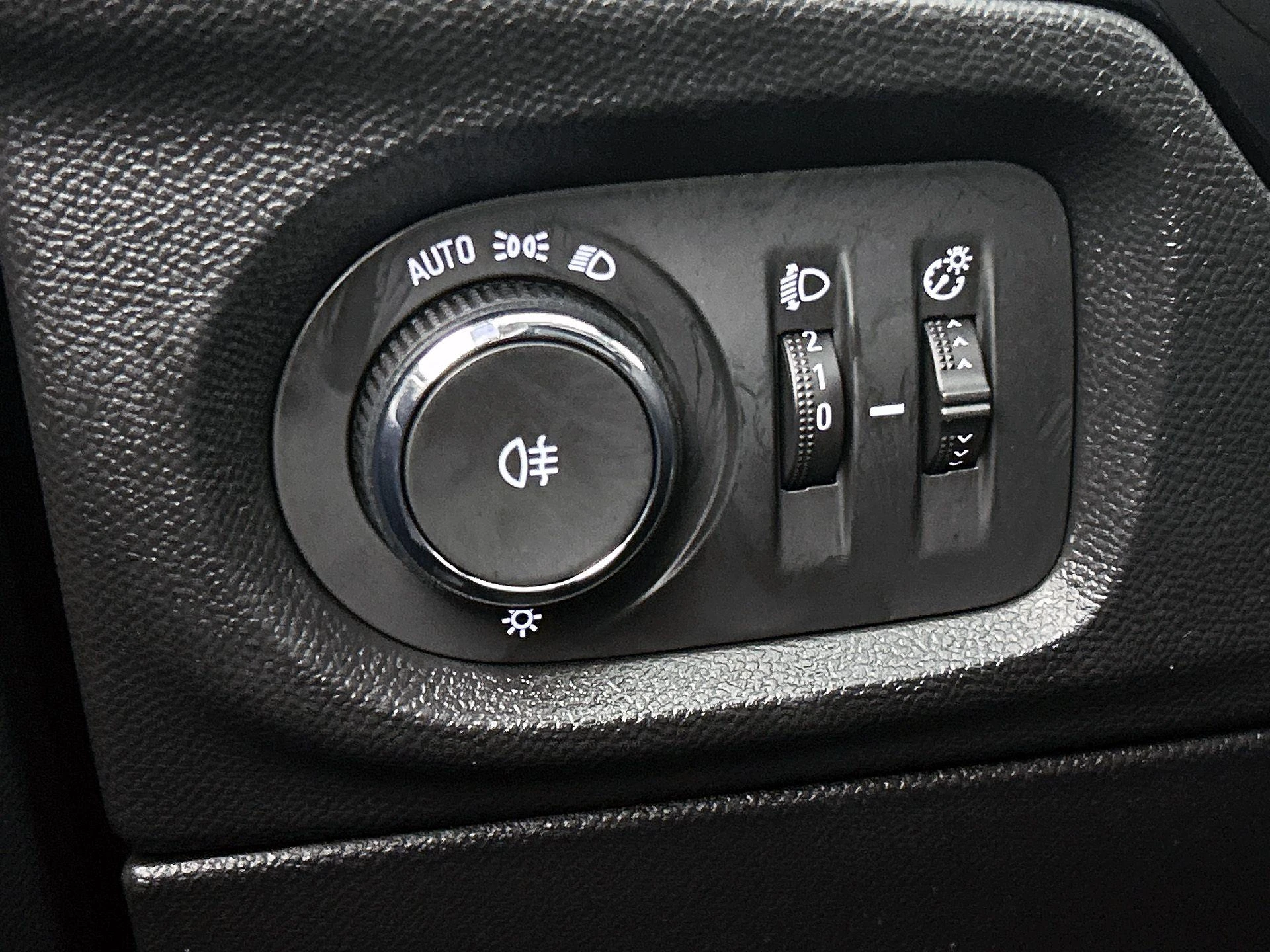 Opel-Corsa-image-17