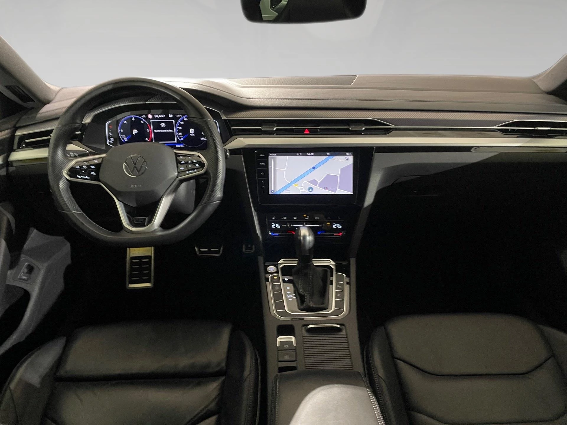 Volkswagen-Arteon-image-4