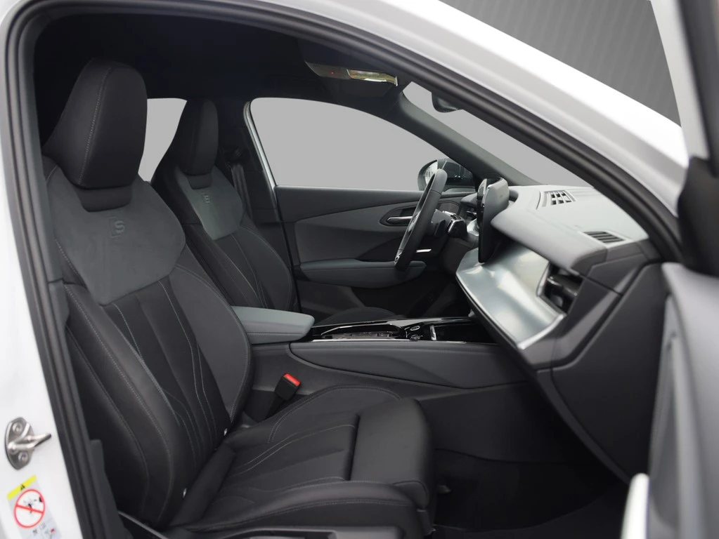 Audi-Q3-image-10