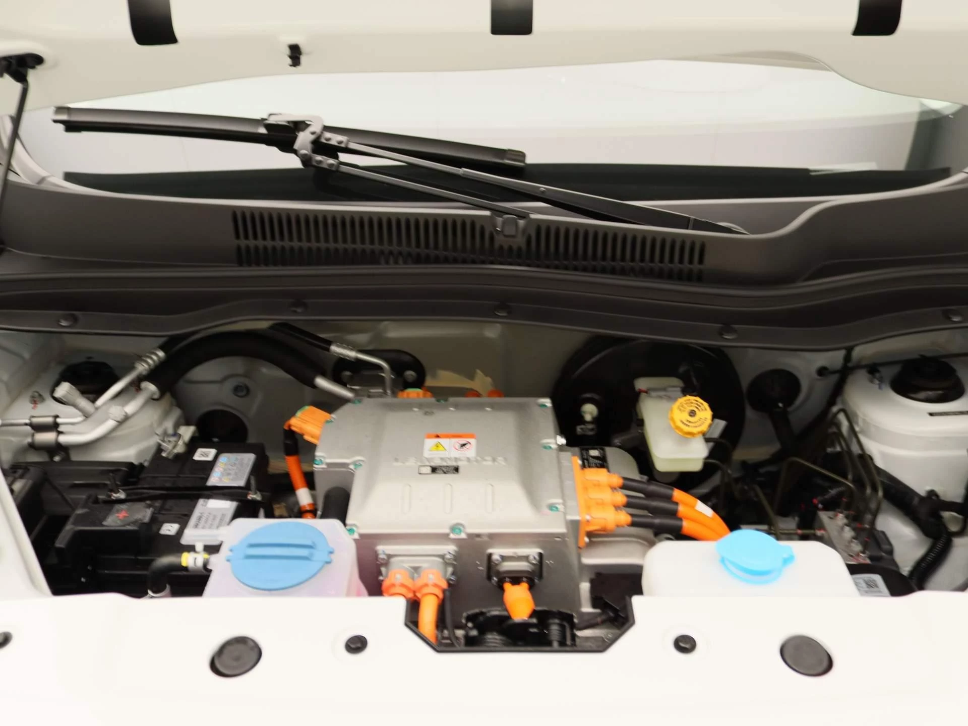 Leapmotor-T03-image-24