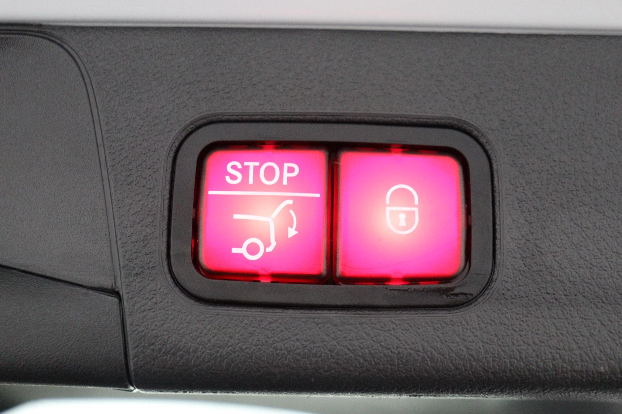Mercedes-Benz-B-Klasse-image-51