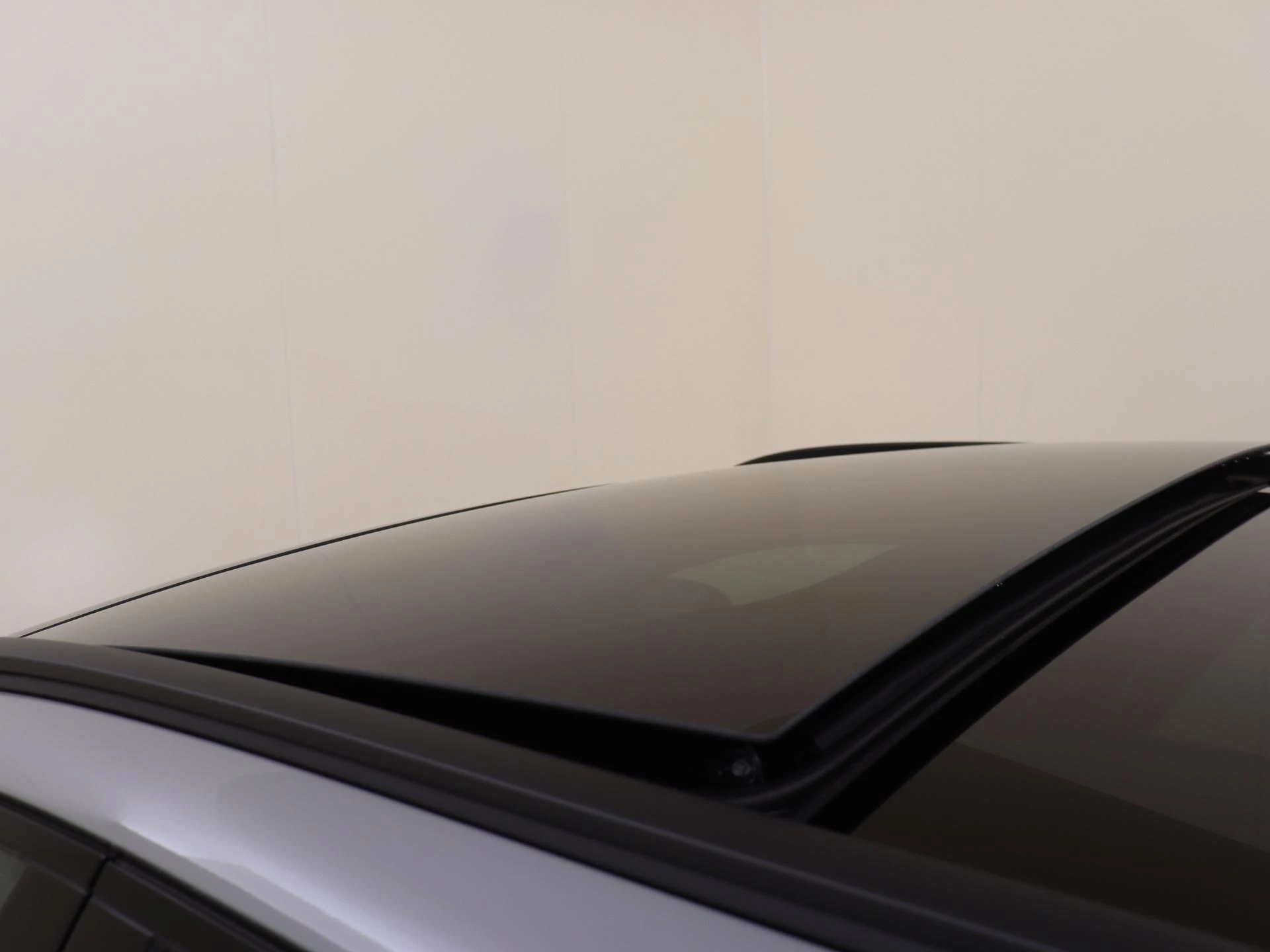 Mercedes-Benz-E-Klasse-image-27