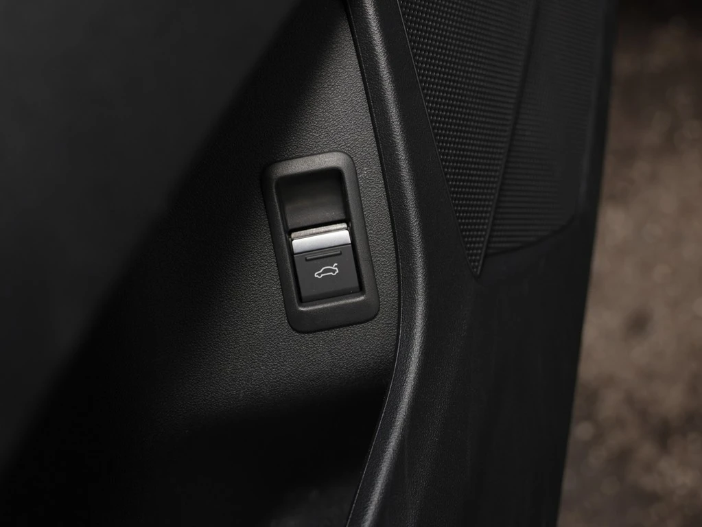 Audi-Q4 Sportback e-tron-image-7