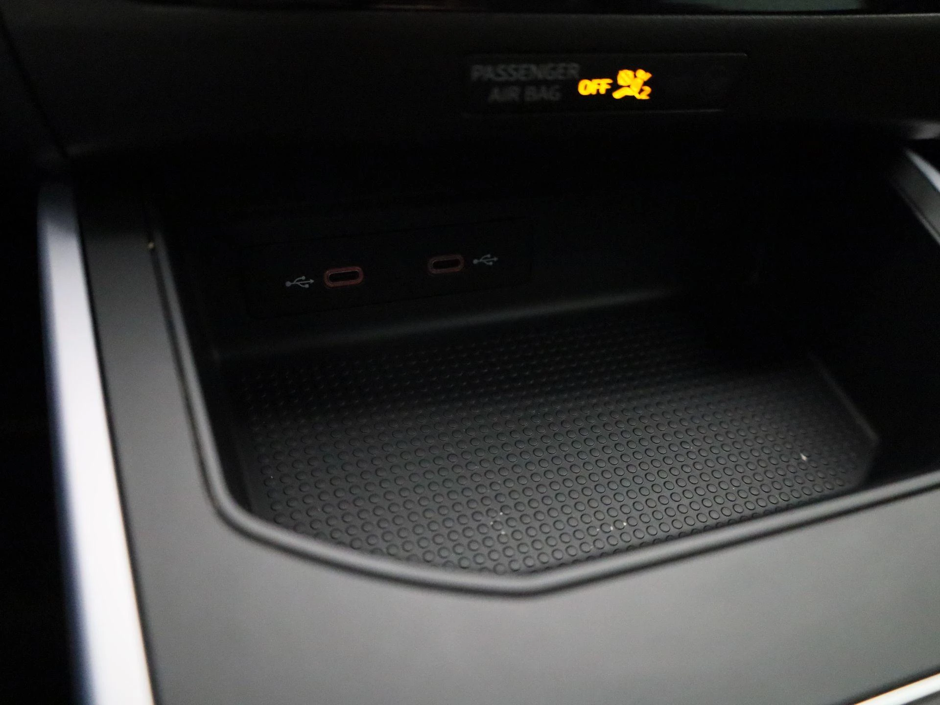 SEAT-Arona-image-25