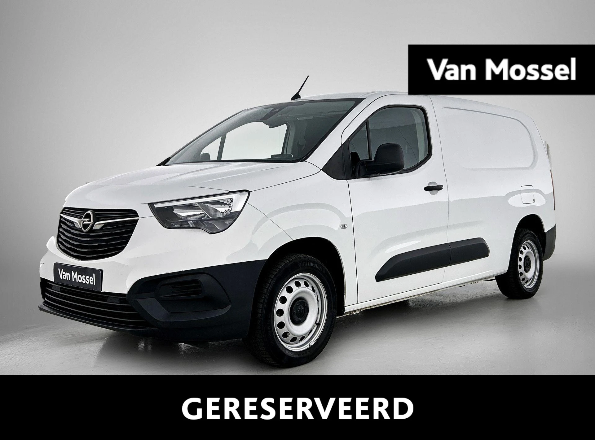 Opel-Combo-image-0