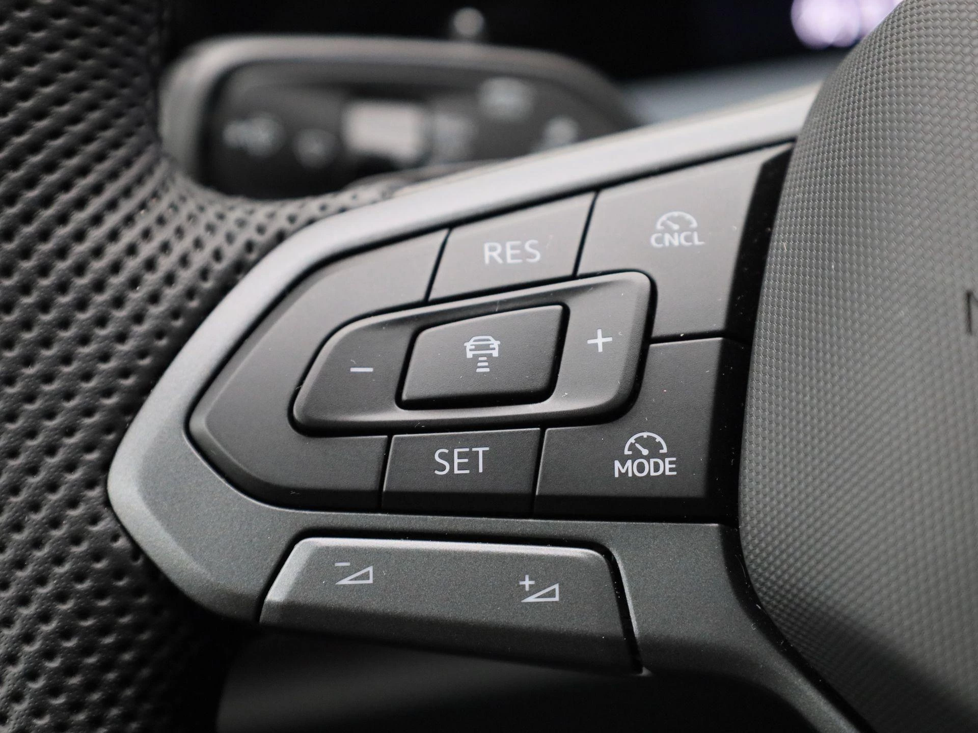 Volkswagen Tayron 1.5 eHybrid R-Line Edition