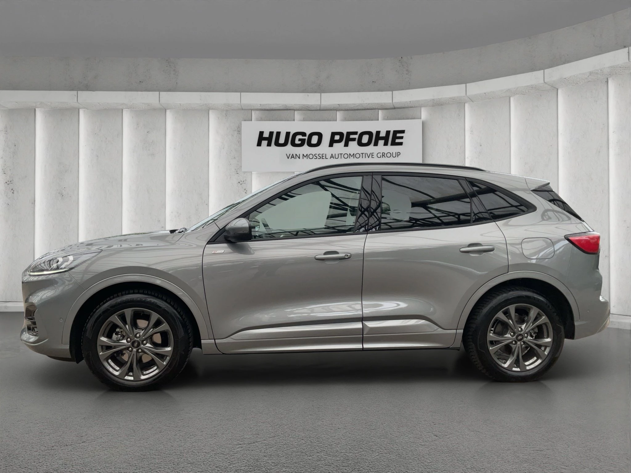 Ford Kuga ST-Line X*PANO*AHK*KAM*ACC*NAVI*SOUND-SYS.