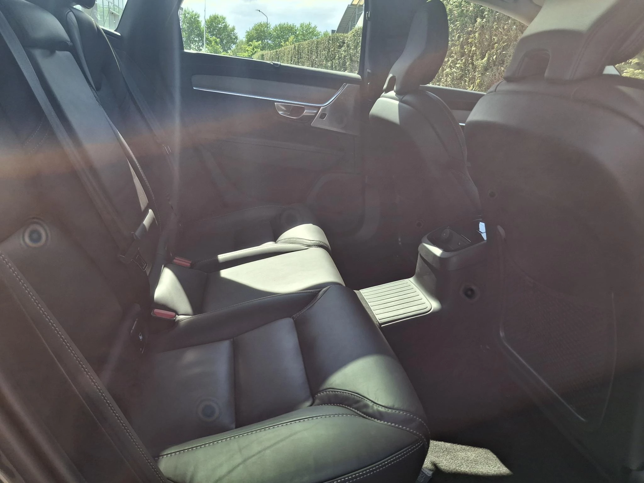 Volvo-V90-image-34