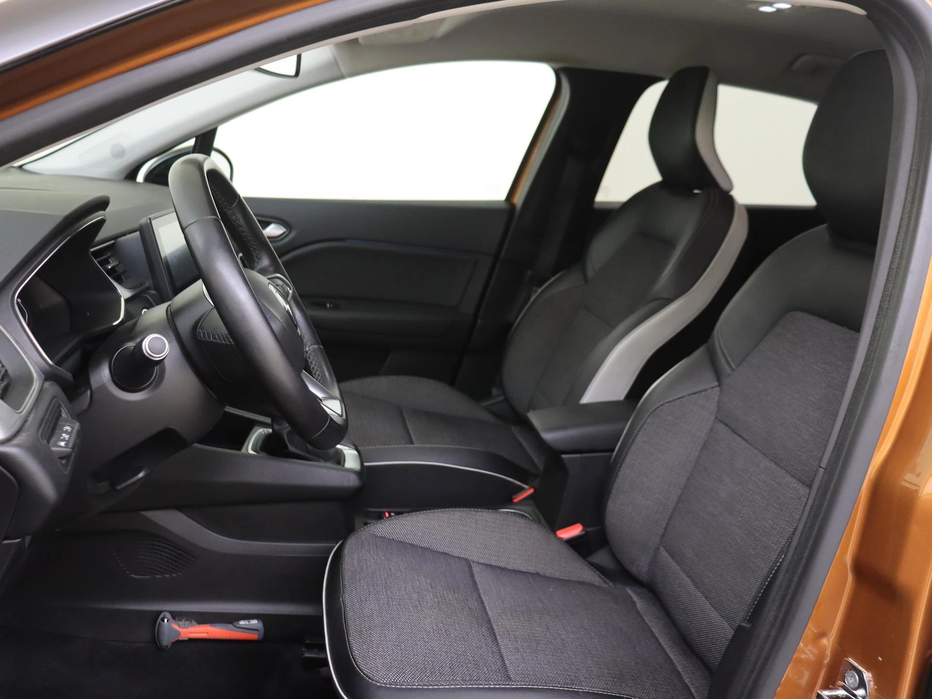 Renault-Captur-image-10