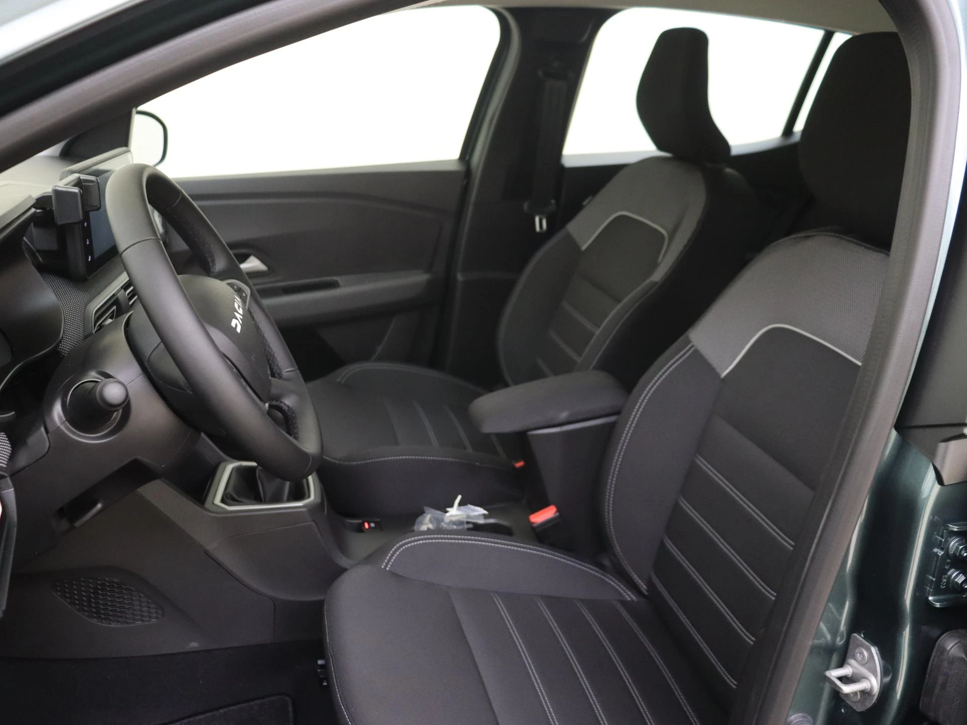 Dacia-Sandero-image-10