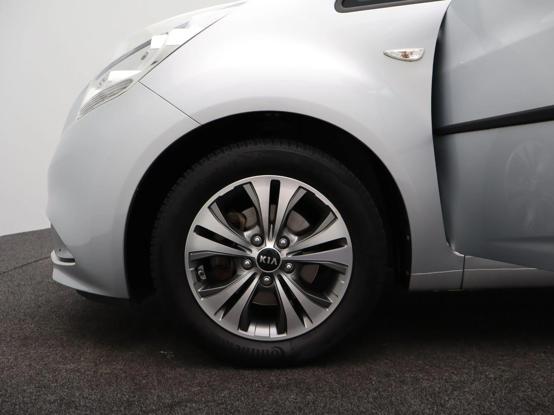 Kia-Venga-image-14