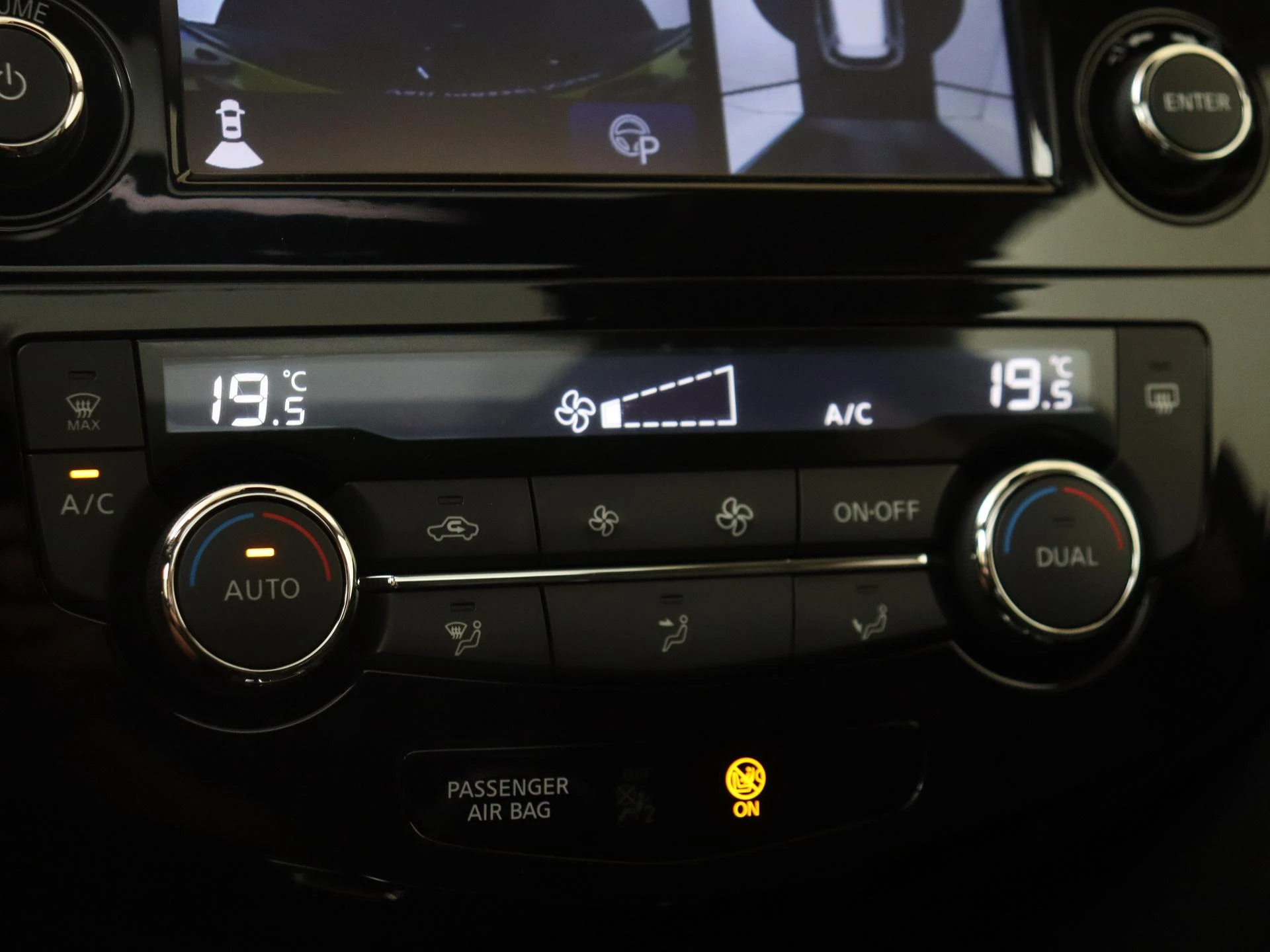 Nissan-X-Trail-image-19