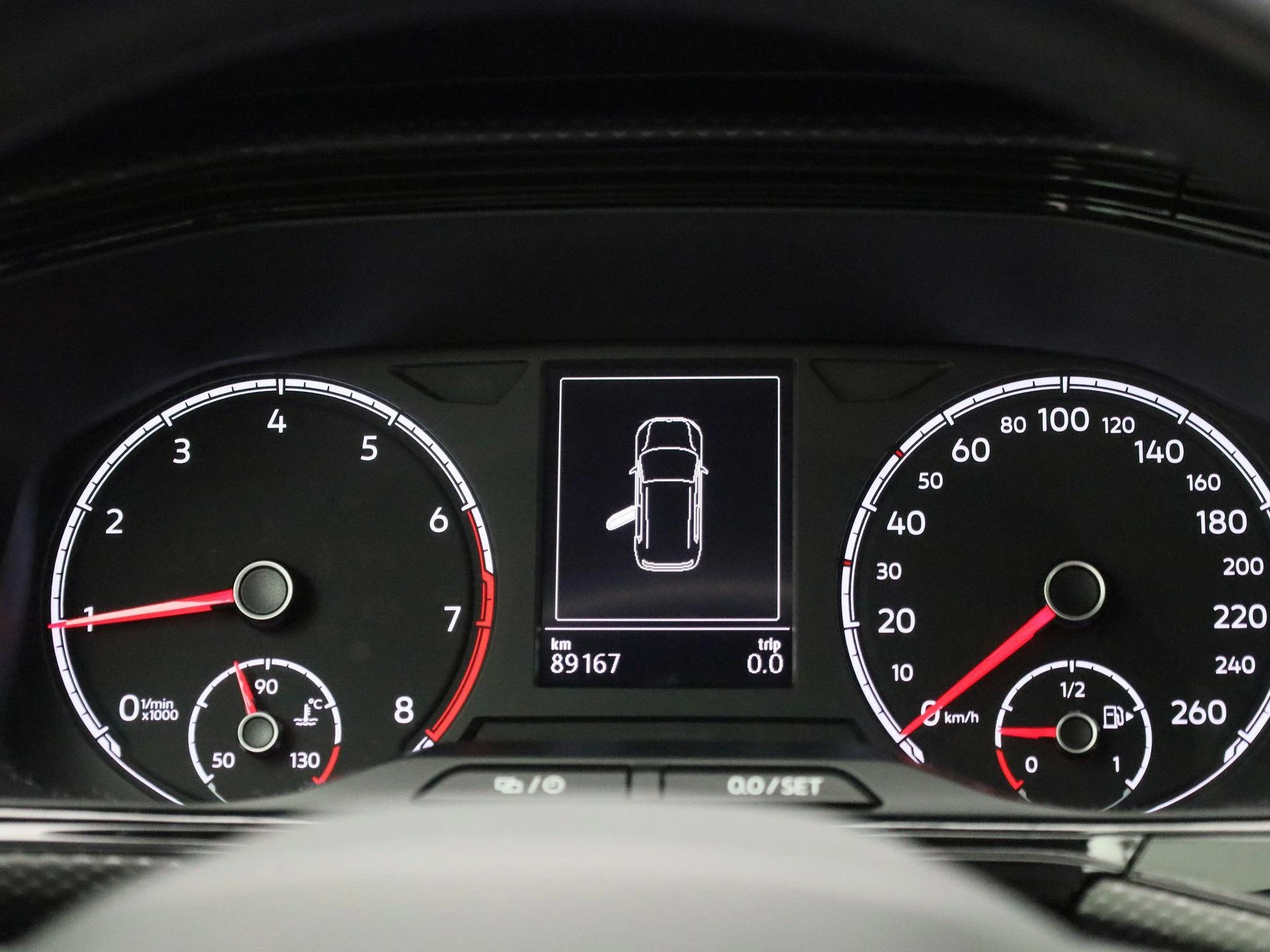Volkswagen-T-Cross-image-7