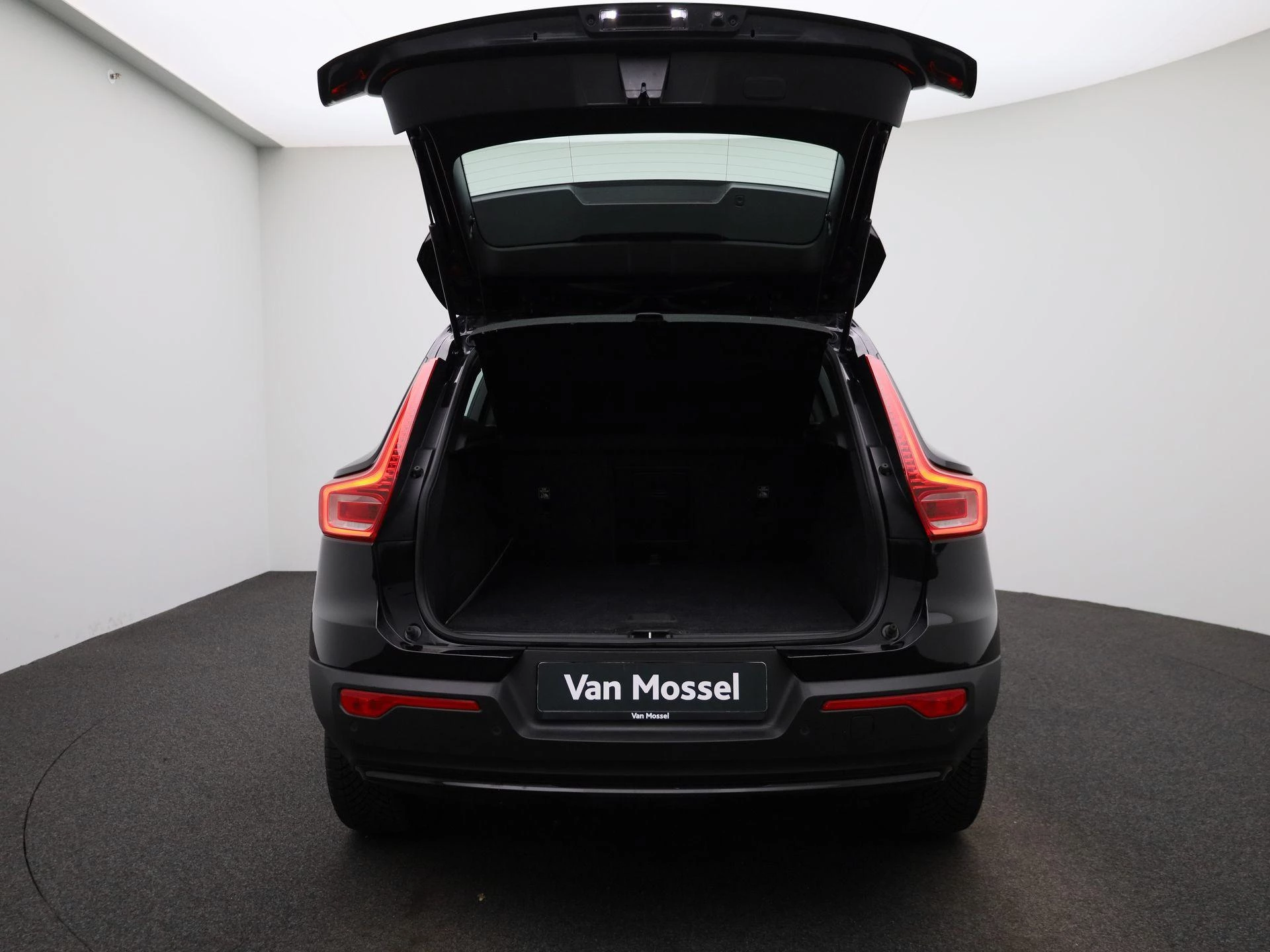 Volvo XC40 Recharge Core