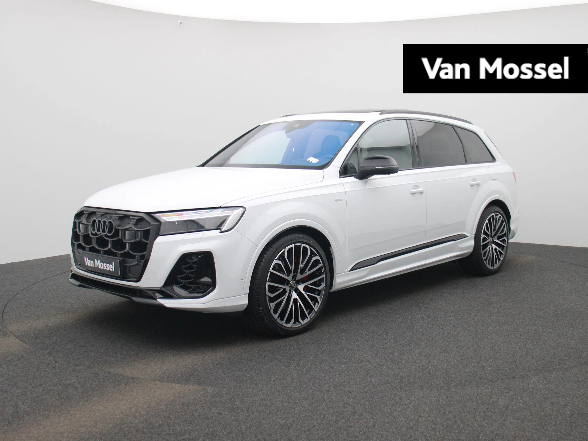 Audi-Q7-image-0