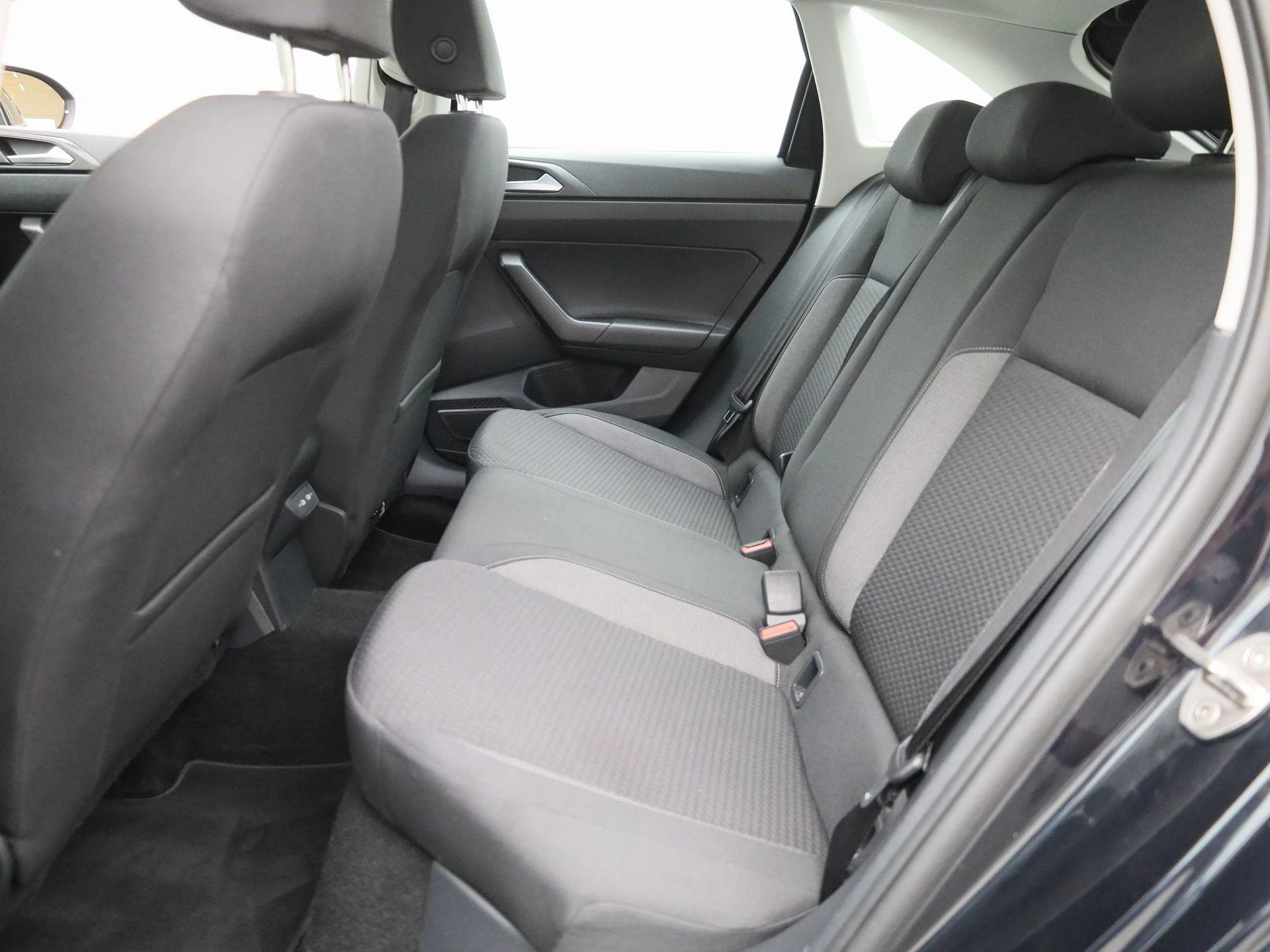 Volkswagen-Taigo-image-14