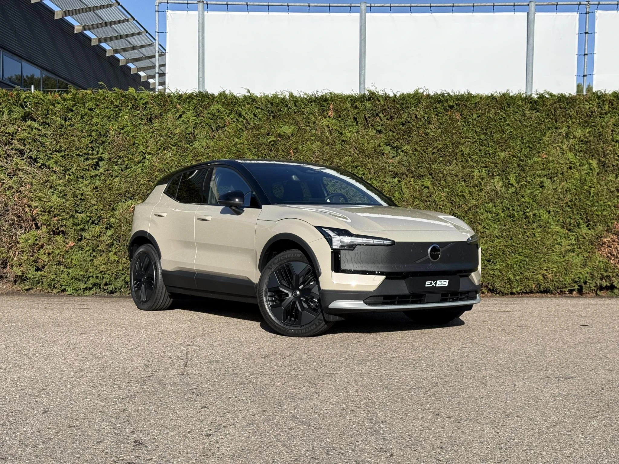 Volvo-EX30-image-4