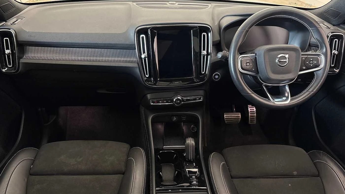 Volvo-XC40-image-6
