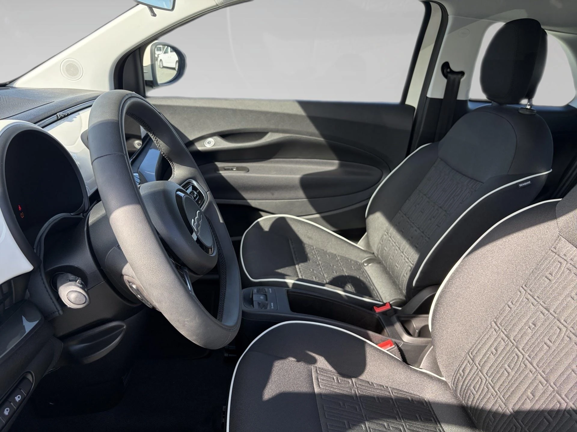 Fiat-500e-image-3