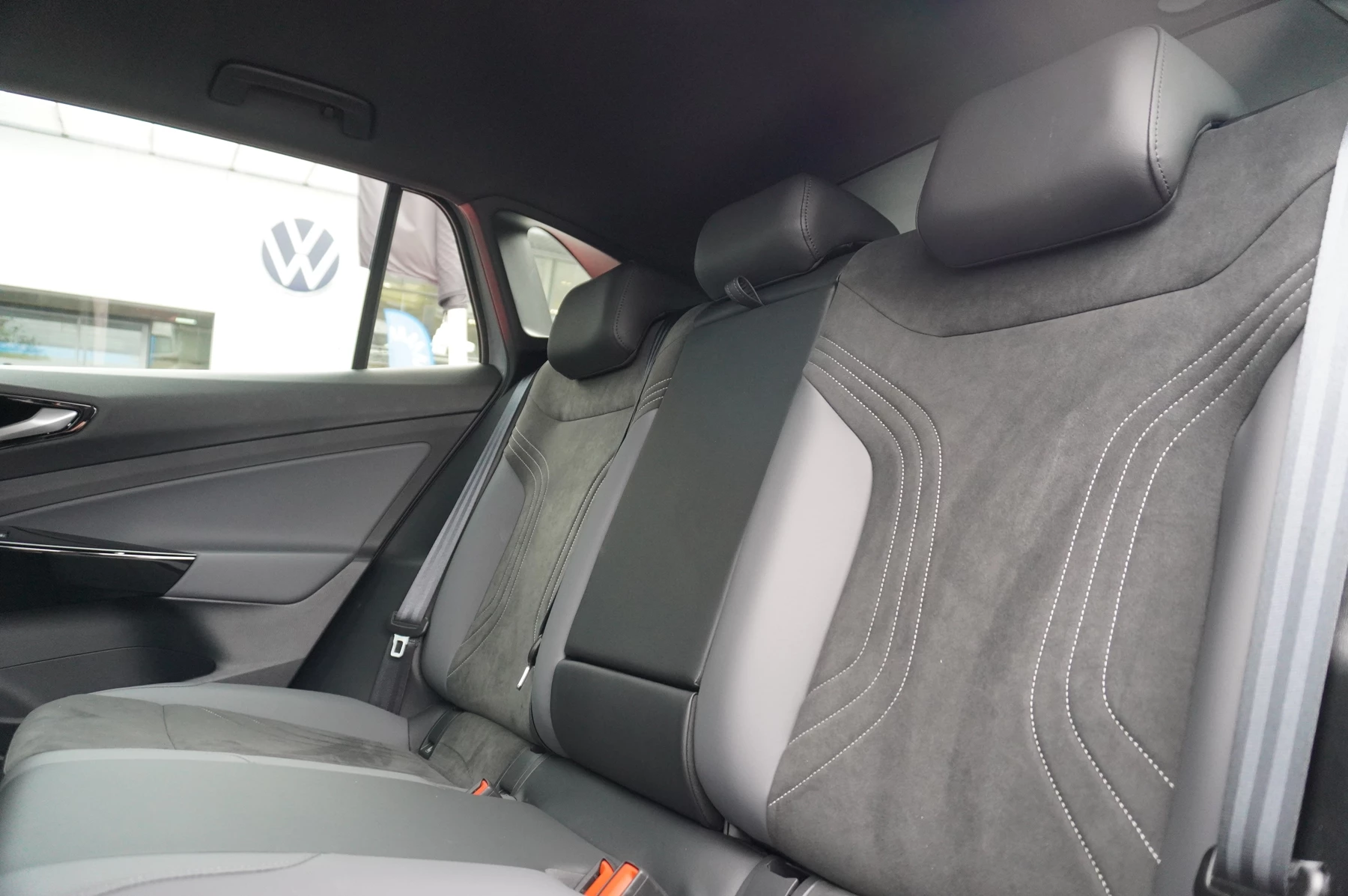 Volkswagen-ID.4-image-31