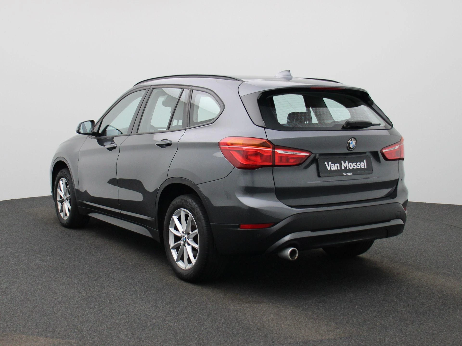 BMW-X1-image-1