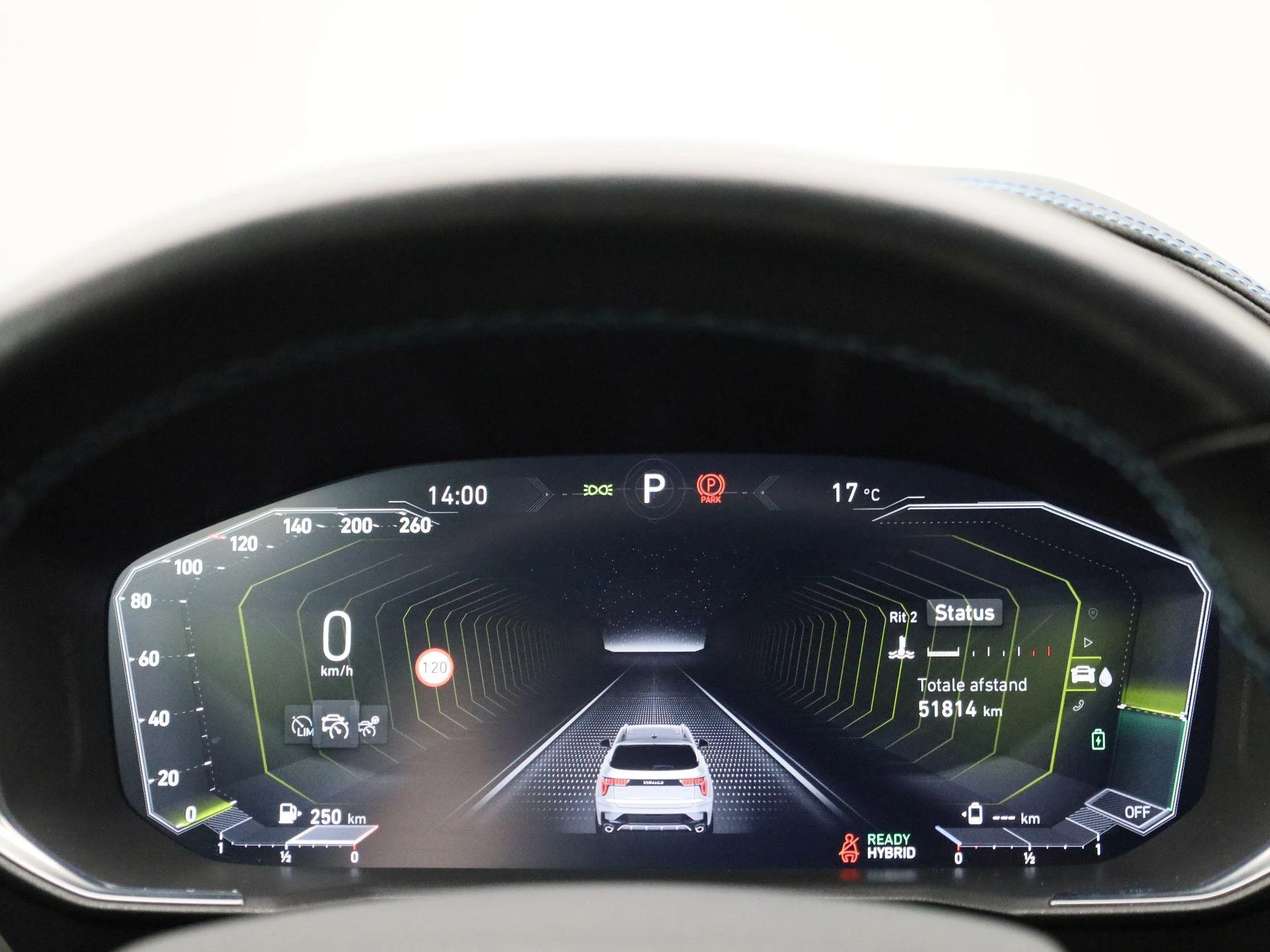 Lynk & Co-01-image-7