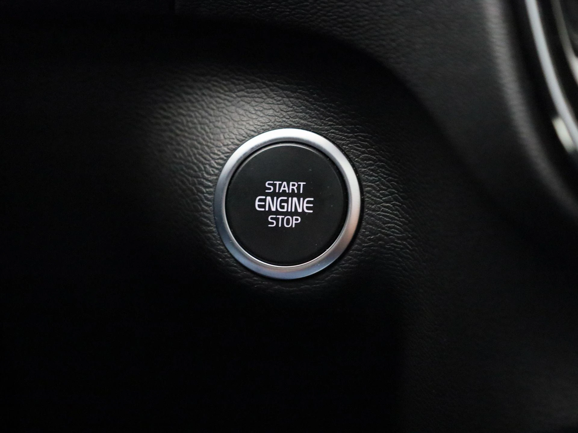 Volvo-XC40-image-19