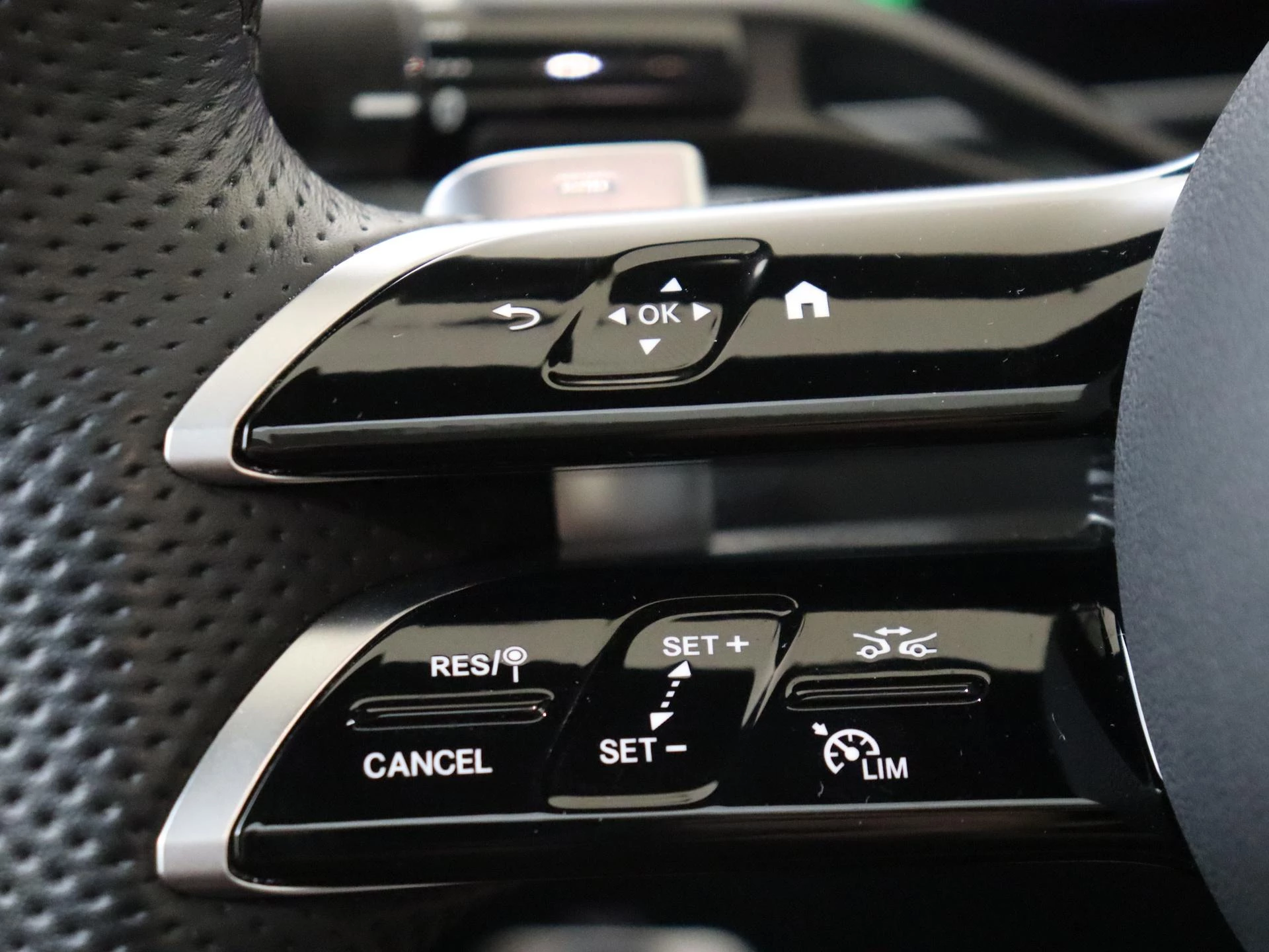 Mercedes-Benz C-Klasse 300 e Business Solution AMG